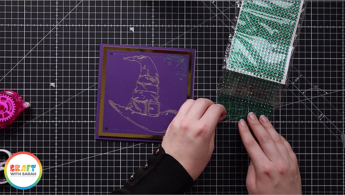 Add gemstones to the corners