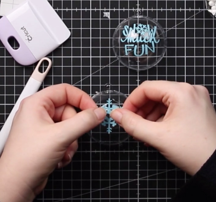 Adding the snowflake decal